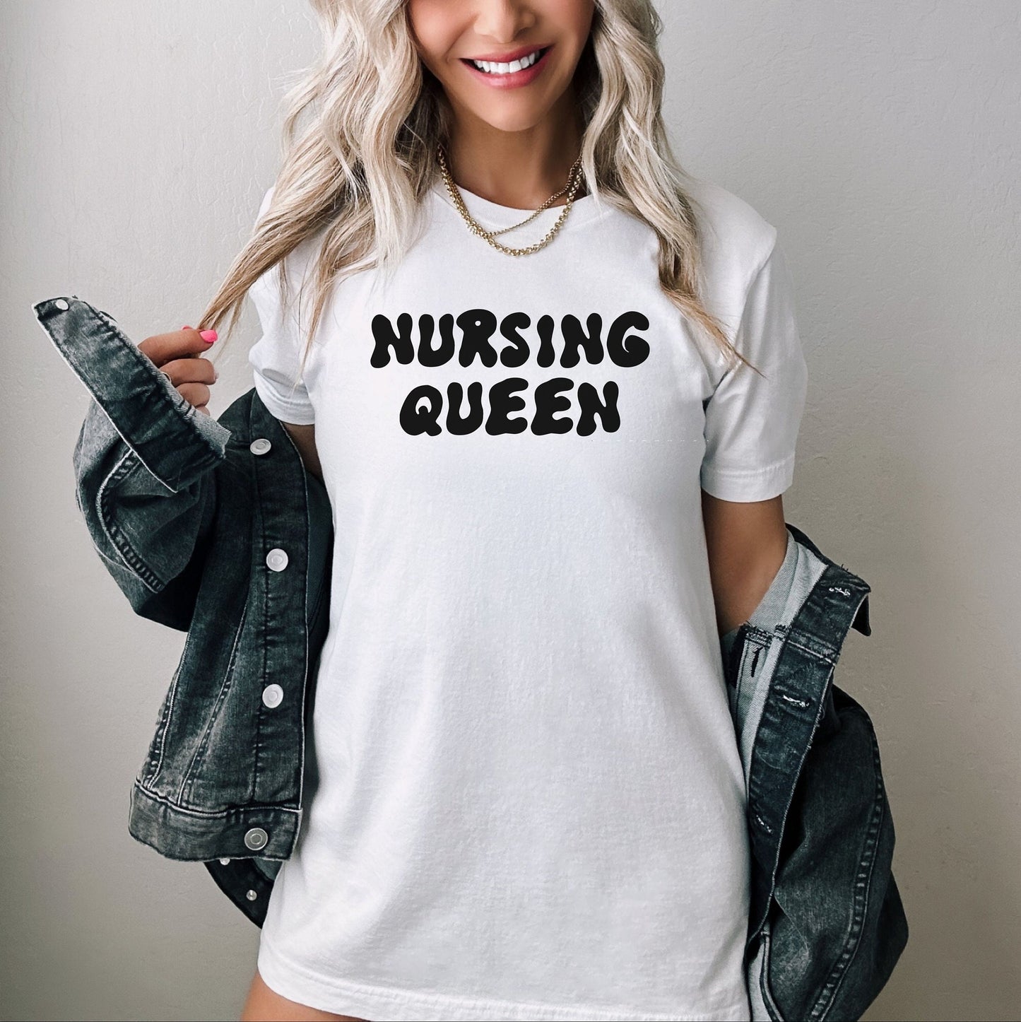 nursing queen t shirt for nurses, No better lover than nurses shirt, Awesome gift shirt for amazing nurses, gift for a special nurse